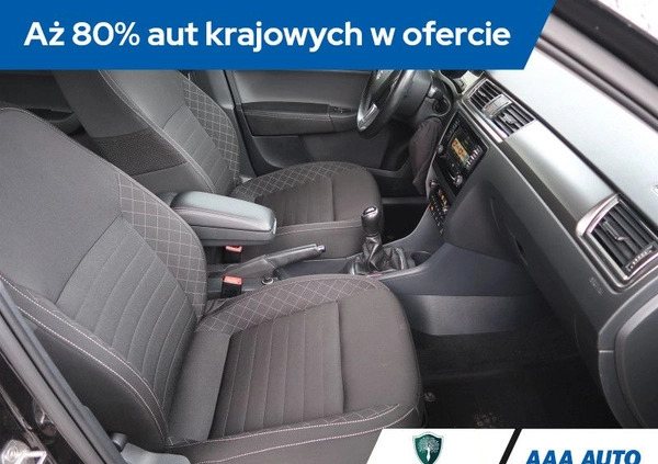 Skoda RAPID cena 36000 przebieg: 133001, rok produkcji 2016 z Ińsko małe 326